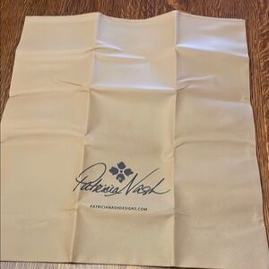 Patricia Nash Beige Dust Bag